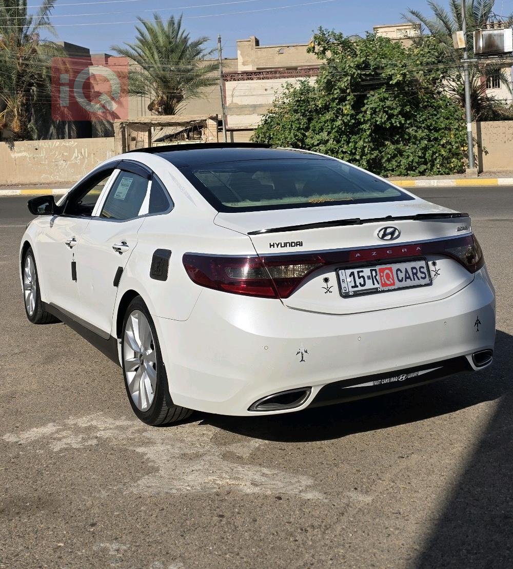 هيونداي أزيرا